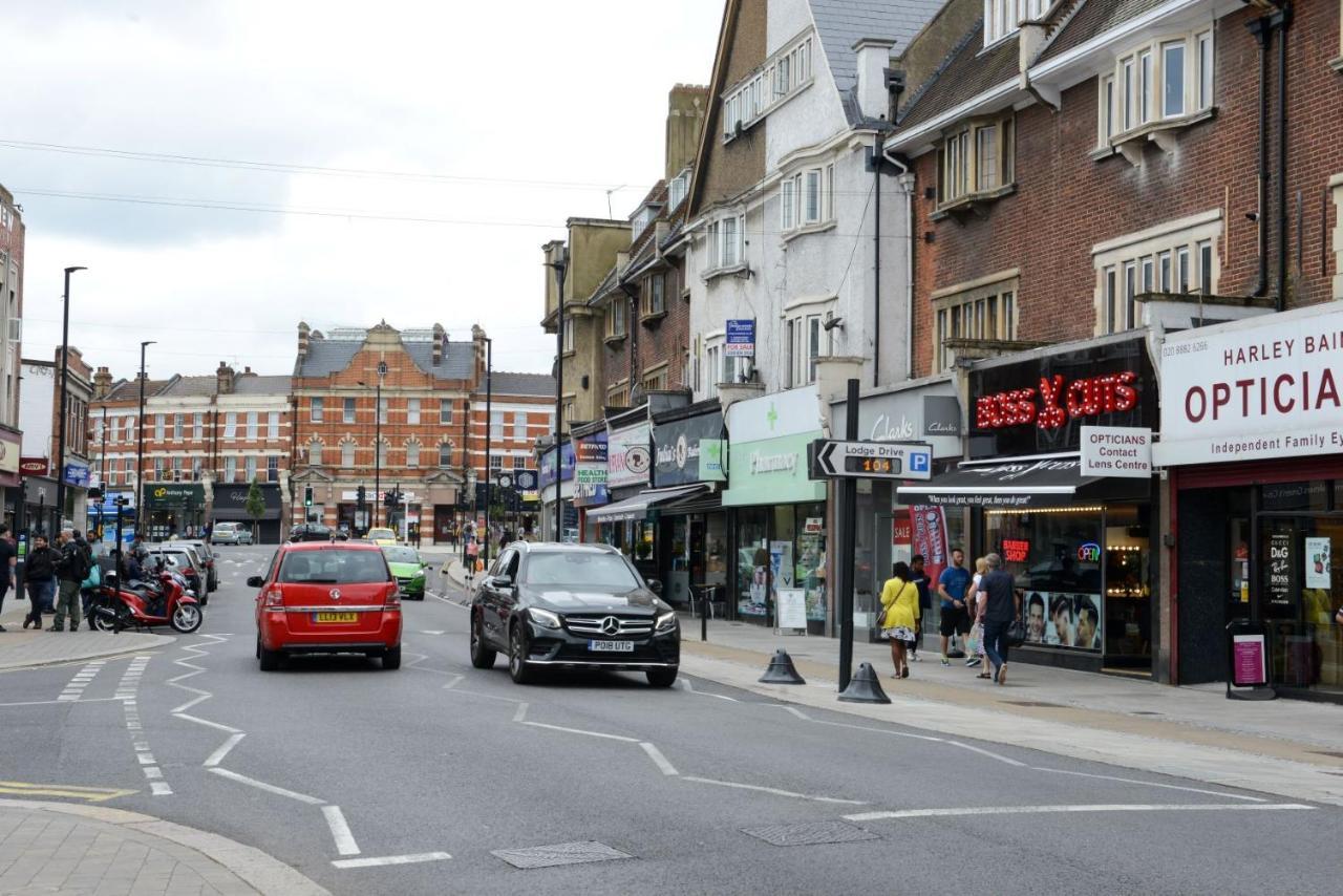 Gorgeous Apartment Wood Green Palmers Green Exterior foto